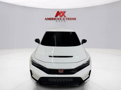 Used 2025 Honda Civic Type R image 10