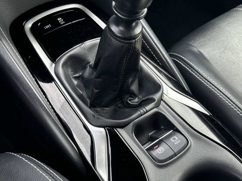 Used 2020 Toyota Corolla XSE FWD image 33