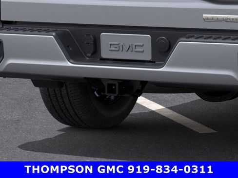 New 2026 GMC Sierra 1500 Elevation image 14