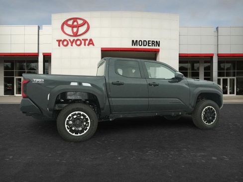 New 2026 Toyota Tacoma TRD Off-Road AWD/4WD image 26