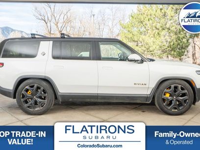 Used 2025 Rivian R1S Premium