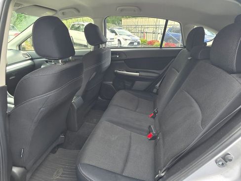 Used 2015 Subaru Crosstrek 2.0i Premium AWD/4WD image 10