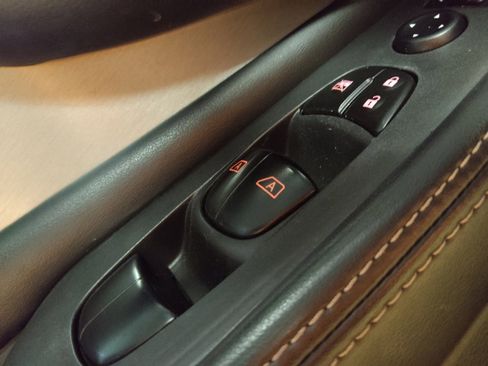 Used 2019 Nissan Murano SV image 27