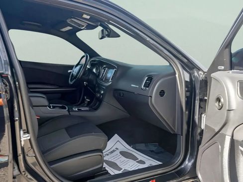 Used 2019 Dodge Charger GT image 14