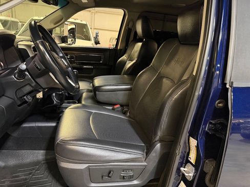 Used 2014 RAM 3500 Laramie w/ Cold Weather Group image 4