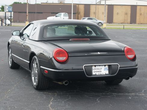 Used 2002 Ford Thunderbird RWD image 9