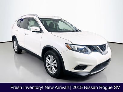 Used 2015 Nissan Rogue SV