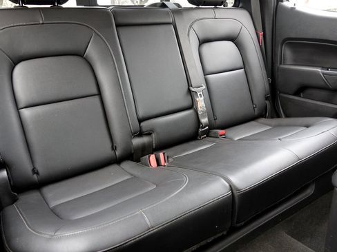 Used 2018 Chevrolet Colorado ZR2 image 12