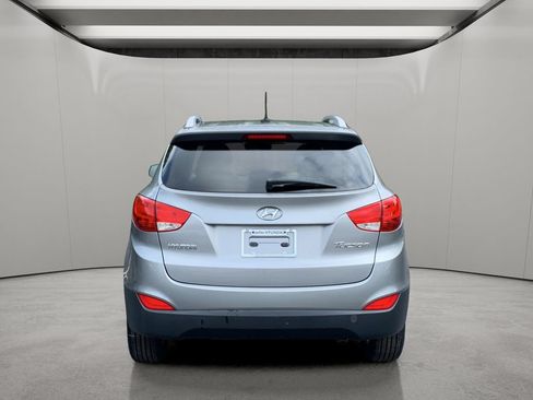 Used 2013 Hyundai Tucson GLS FWD image 4