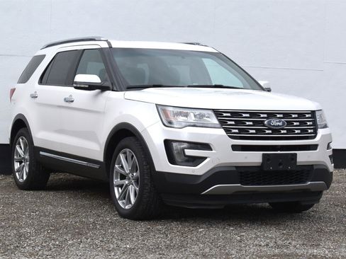 Used 2016 Ford Explorer Limited image 1