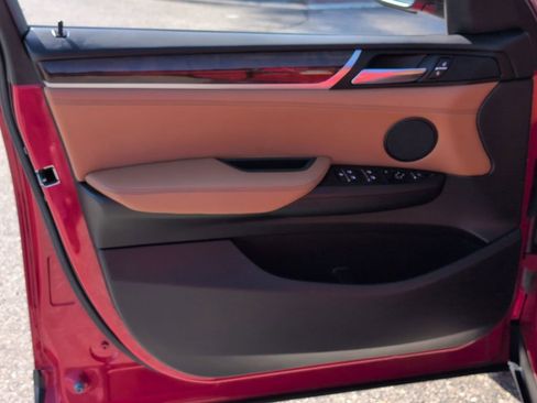 Used 2017 BMW X3 sDrive28i image 13