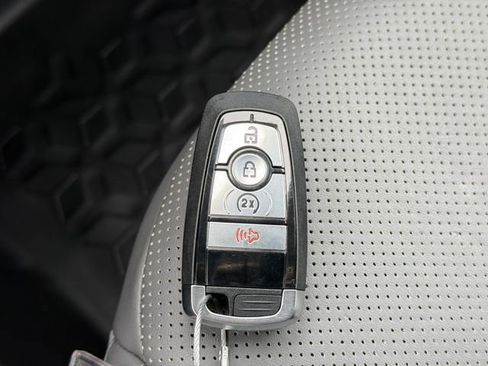Used 2025 Ford Bronco Sport Badlands AWD/4WD image 11