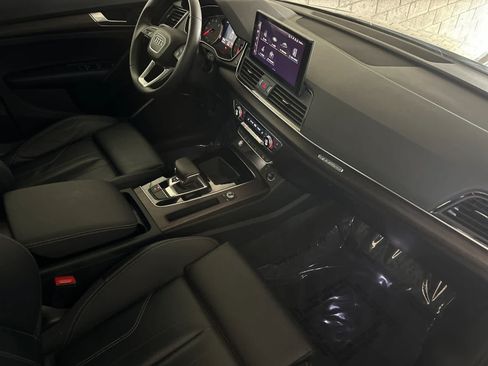 Used 2023 Audi Q5 2.0T Premium w/ Convenience Package AWD/4WD image 16