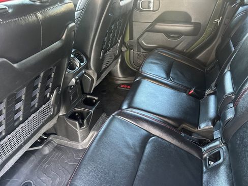 Used 2022 Jeep Gladiator Rubicon image 13