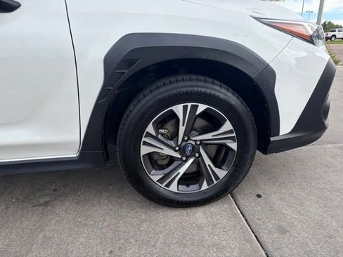 Used 2026 Subaru Crosstrek 2.5i Premium AWD/4WD image 13