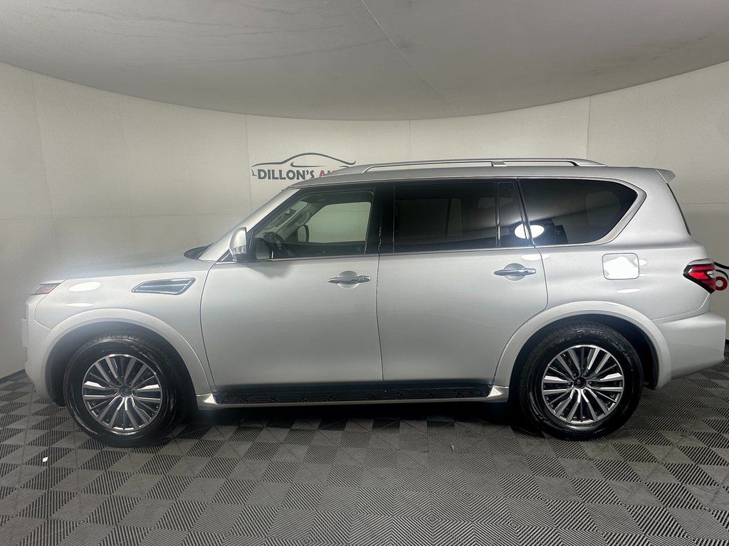 Used 2024 Nissan Armada SL AWD/4WD image 3