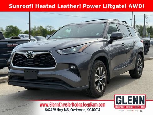 Used 2022 Toyota Highlander XLE image 1