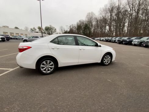 Used 2015 Toyota Corolla LE image 15