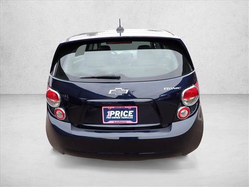 Used 2015 Chevrolet Sonic LS image 3