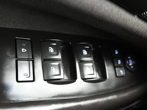 Used 2020 Cadillac Escalade Platinum w/ Escalade Sport Edition AWD/4WD image 21