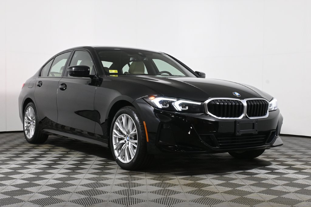 Certified 2023 BMW 330i xDrive Sedan w/ Driving Assistance Package AWD/4WD image 9