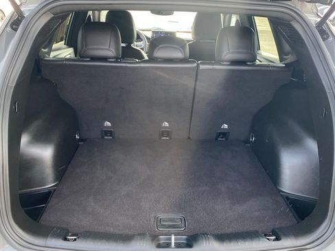 Used 2024 Jeep Compass Trailhawk image 11