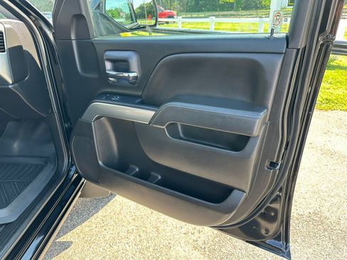 Used 2019 Chevrolet Silverado 1500 LT w/ All Star Edition AWD/4WD image 10