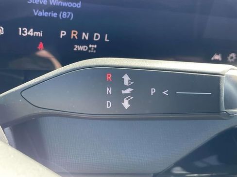Certified 2025 Buick Enclave Preferred AWD/4WD image 21
