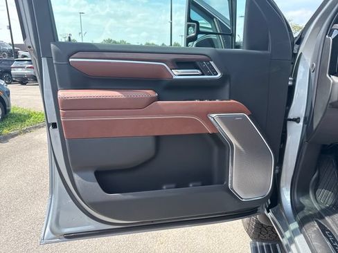 New 2026 GMC Sierra 2500 Denali Ultimate AWD/4WD image 2