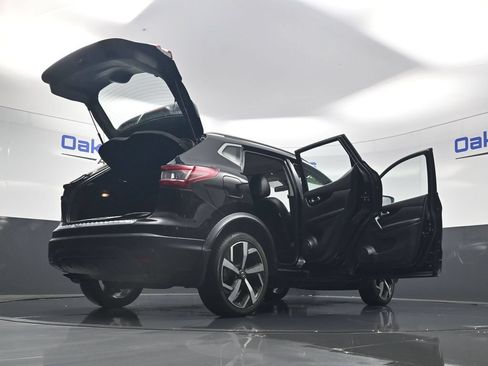 Used 2022 Nissan Rogue Sport SL AWD/4WD image 58
