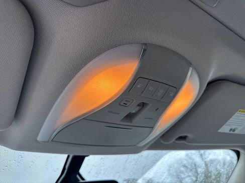 Used 2019 INFINITI QX60 Luxe w/ Essential Package image 32