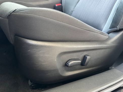 Used 2025 Nissan Altima 2.5 SV image 14