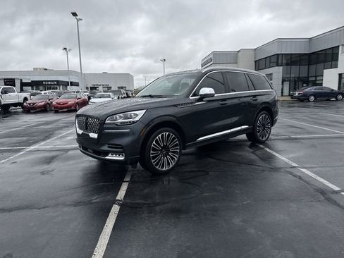 Used 2020 Lincoln Aviator Black Label w/ Dynamic Handling Package AWD/4WD image 2