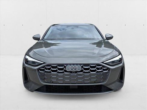Used 2025 Audi A5 2.0T Premium w/ Convenience Package AWD/4WD image 2