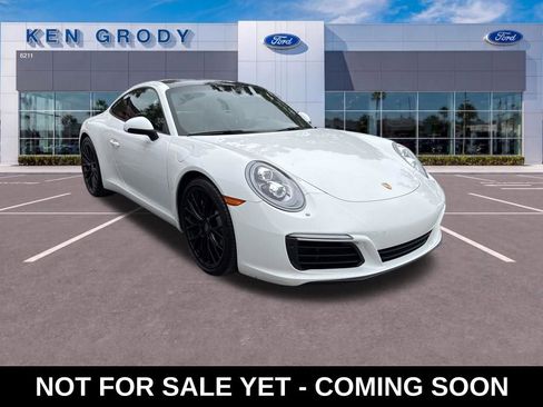Used 2017 Porsche 911 Carrera RWD image 1