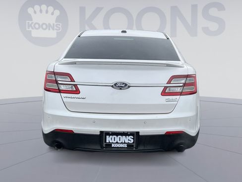 Used 2018 Ford Taurus SHO AWD/4WD image 15