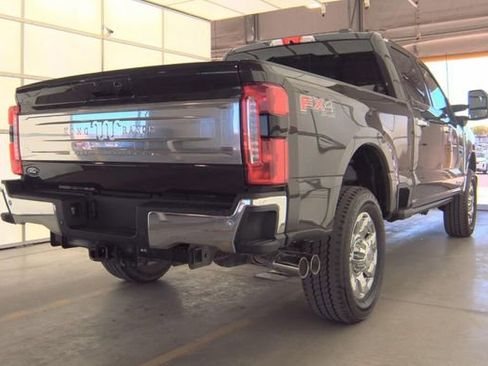 Used 2025 Ford F350 King Ranch w/ Chrome Package image 3