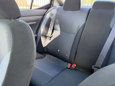 Used 2025 Nissan Versa SV FWD image 39