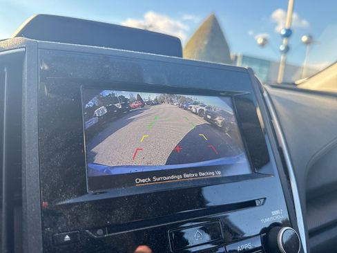 Used 2023 Subaru Impreza Premium image 12