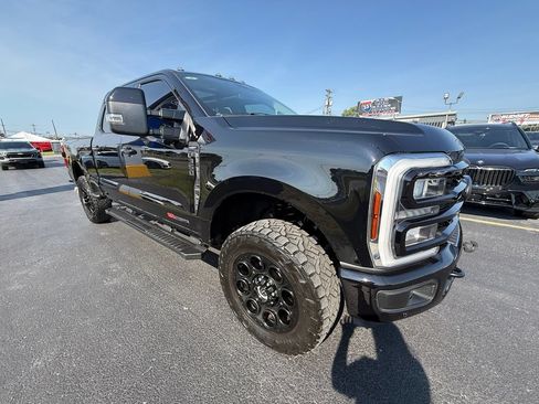 Used 2024 Ford F350 Lariat w/ Lariat Ultimate Package AWD/4WD image 1