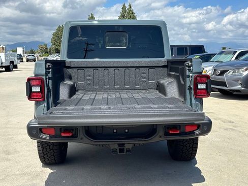 New 2026 Jeep Gladiator Rubicon AWD/4WD image 9