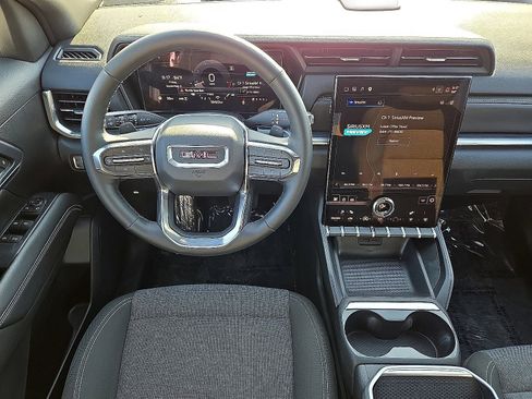 Used 2026 GMC Terrain Elevation AWD/4WD image 18