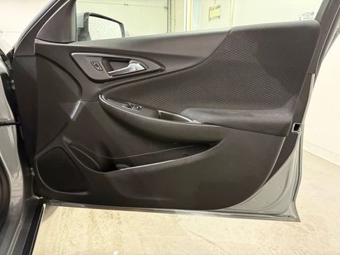 Certified 2025 Chevrolet Malibu LT image 21