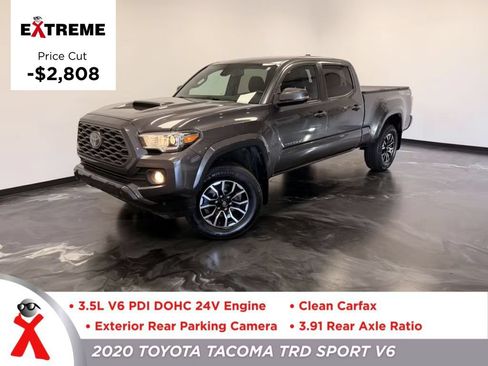 Used 2020 Toyota Tacoma TRD Sport AWD/4WD image 1