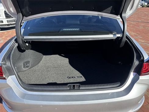 Used 2019 Lexus ES 350 image 28