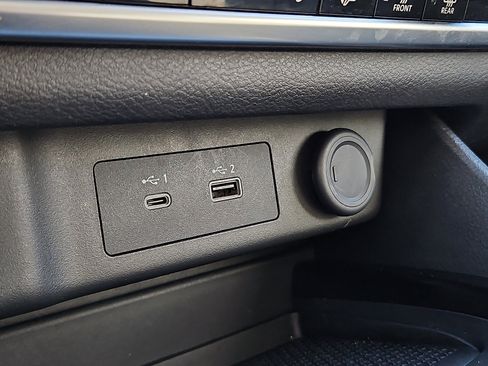 Certified 2023 Nissan Rogue SV w/ SV Premium Package image 23