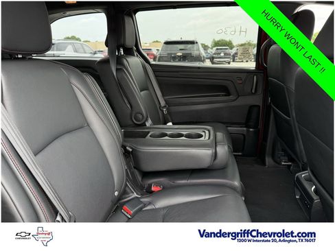 Used 2025 Honda Odyssey Sport-L image 23