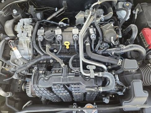 Used 2021 Nissan Altima 2.5 SR FWD image 29
