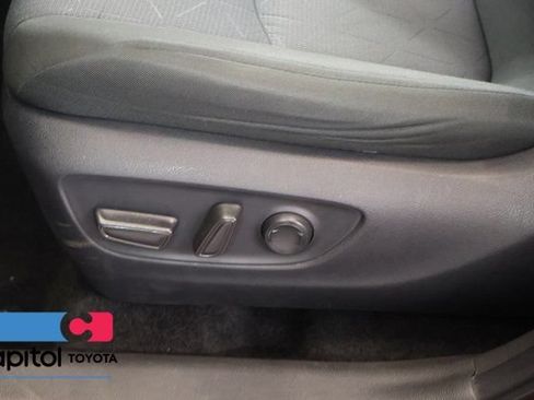 Certified 2025 Toyota RAV4 XLE AWD/4WD image 13