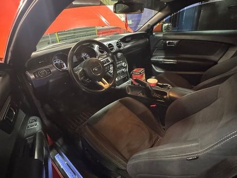 Used 2015 Ford Mustang GT RWD image 5